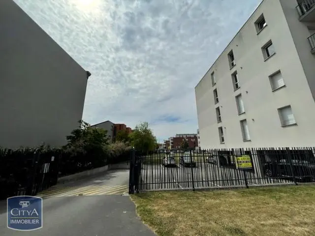 Photo 1 parking Loos
