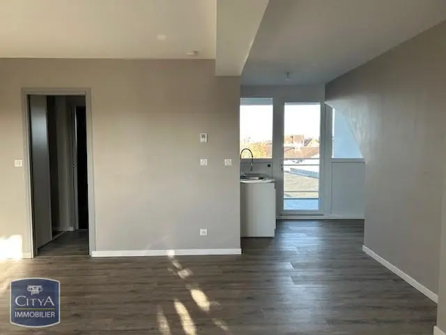 Photo 1 Appartement 3 pièces 60.77m²