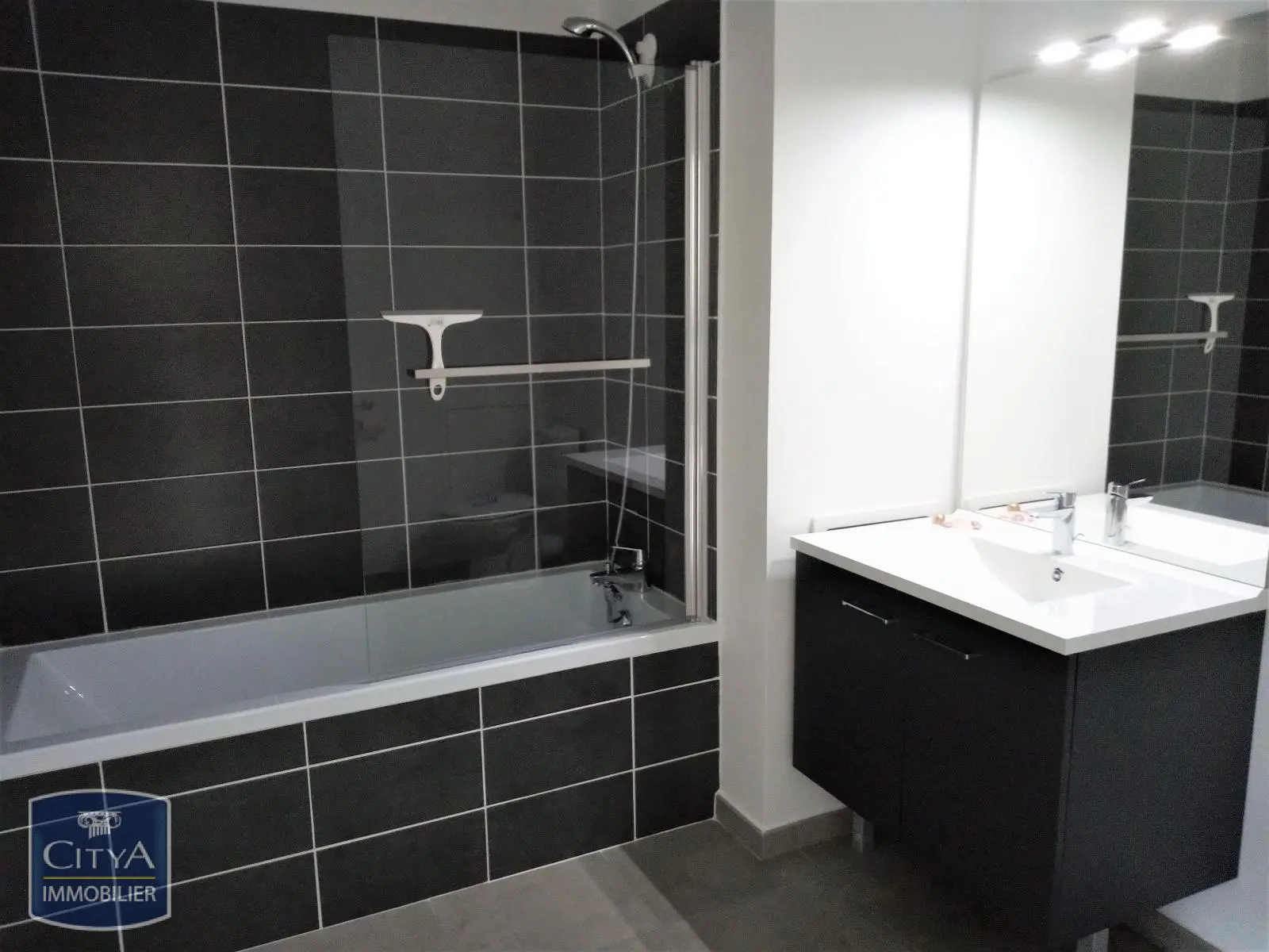 Photo 5 Appartement 2 pièces 41.97m²