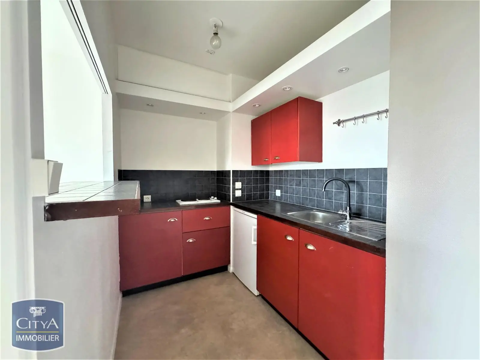 Photo 4 Appartement 1 pièce 27.81m²