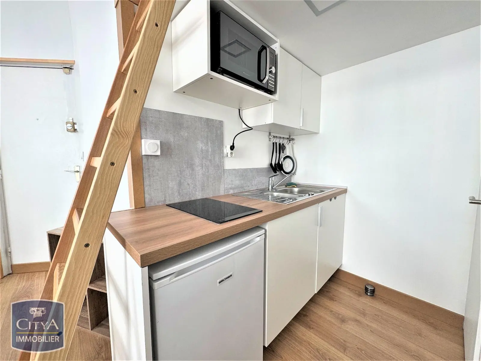 Photo 4 Appartement 1 pièce 14.03m²