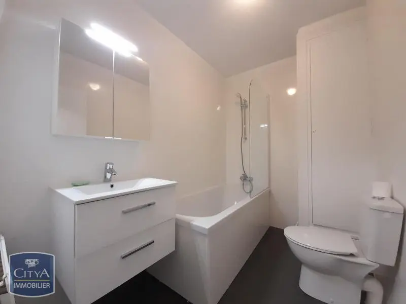 Photo 3 Appartement 1 pièce 32.36m²