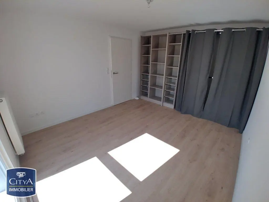 Photo 4 Appartement 4 pièces 82.16m²