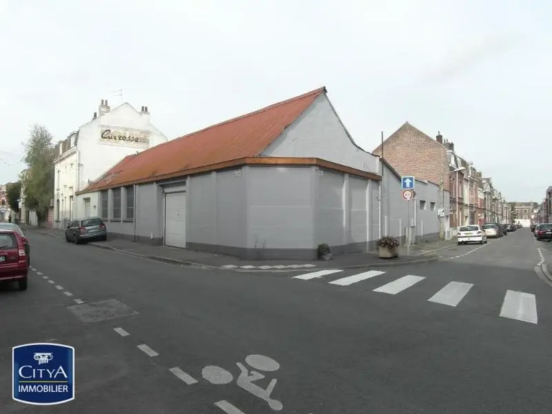 Photo 1 Parking
