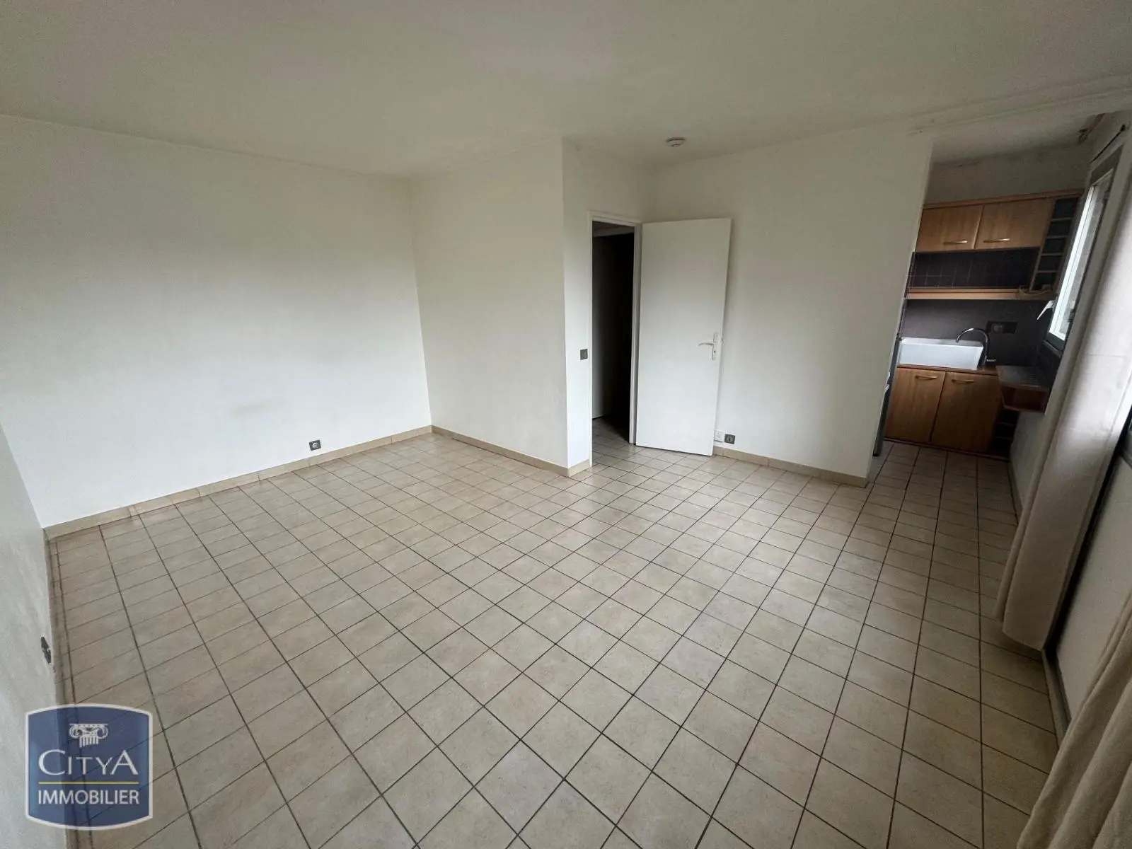 Photo 4 Appartement 1 pièce 27.31m²
