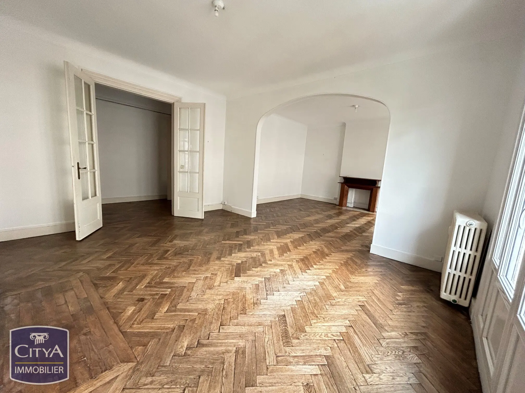 Photo 2 Appartement 4 pièces 148m²