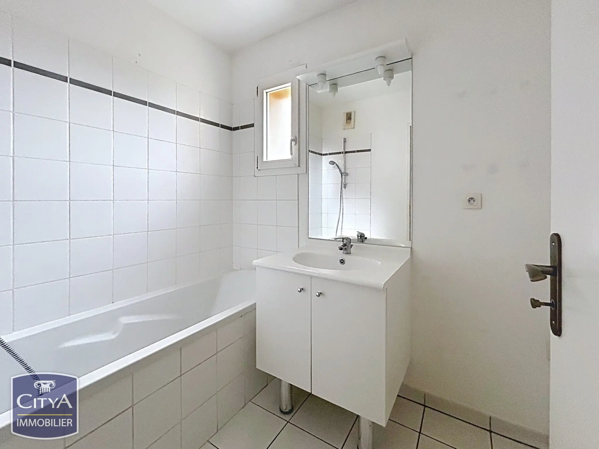 Photo 9 Appartement 4 pièces 96m²