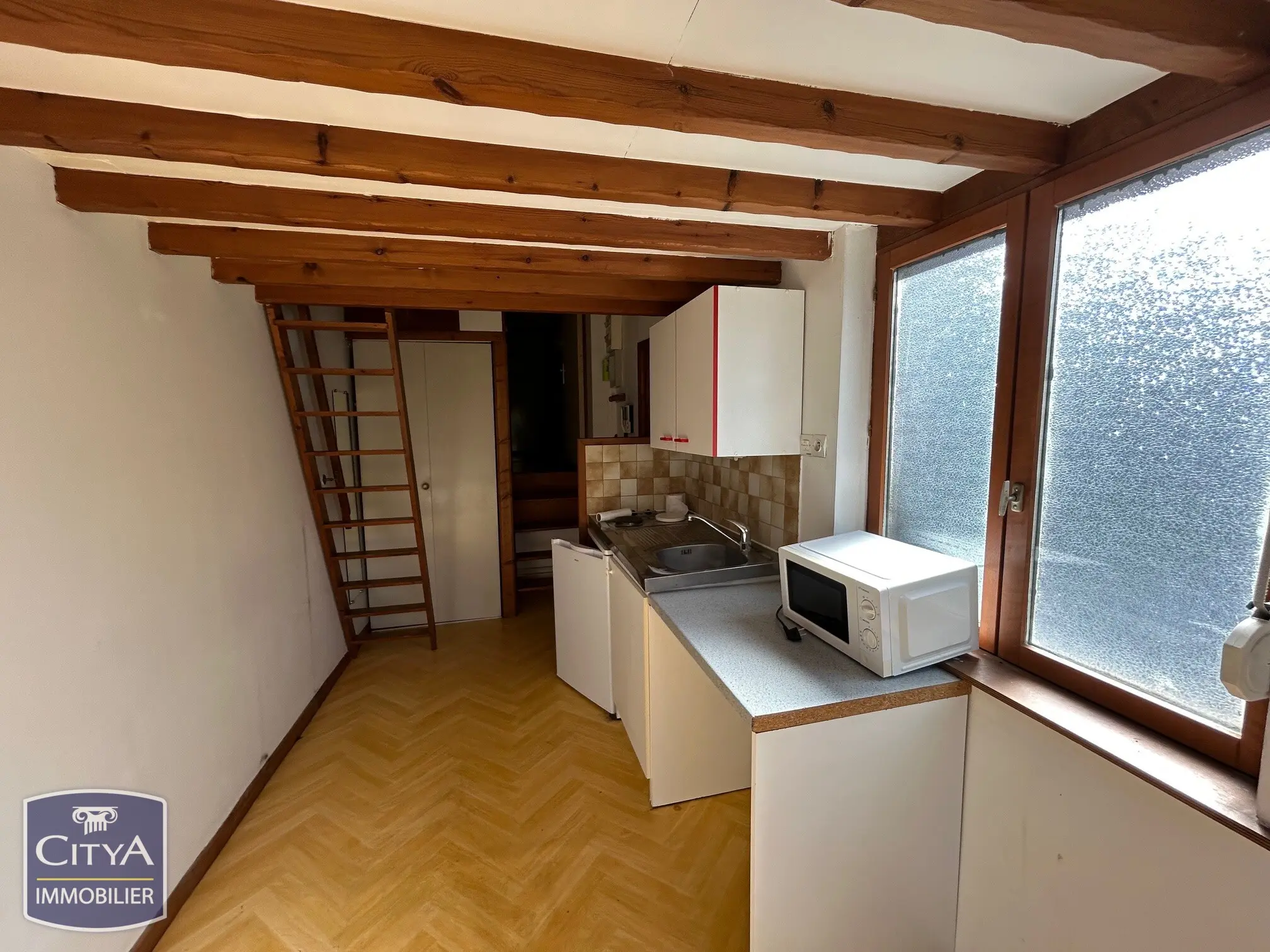 Photo 2 Appartement 1 pièce 12.36m²