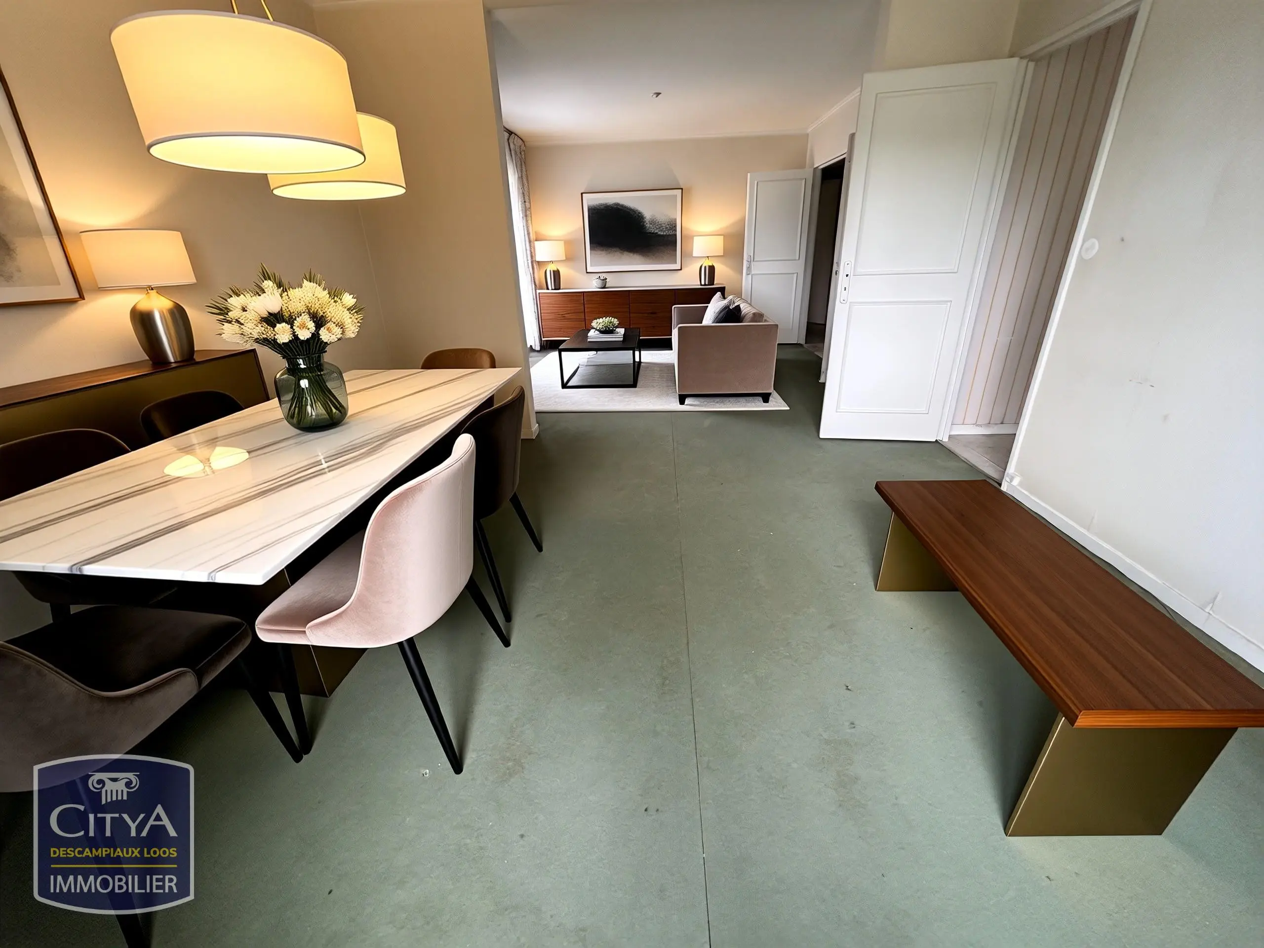 Photo 1 Appartement 3 pièces 77m²