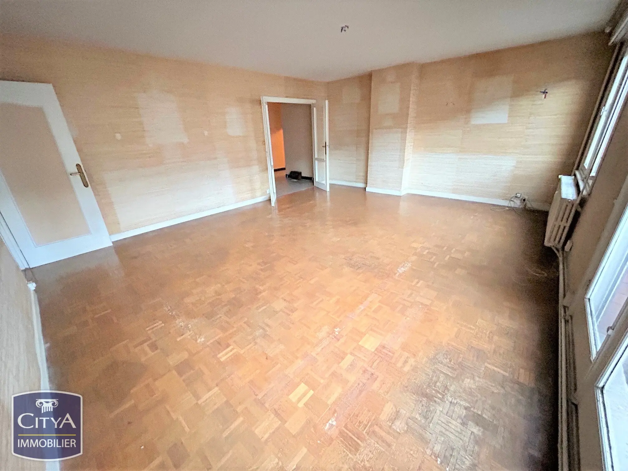 Photo 2 Appartement 4 pièces 110.35m²