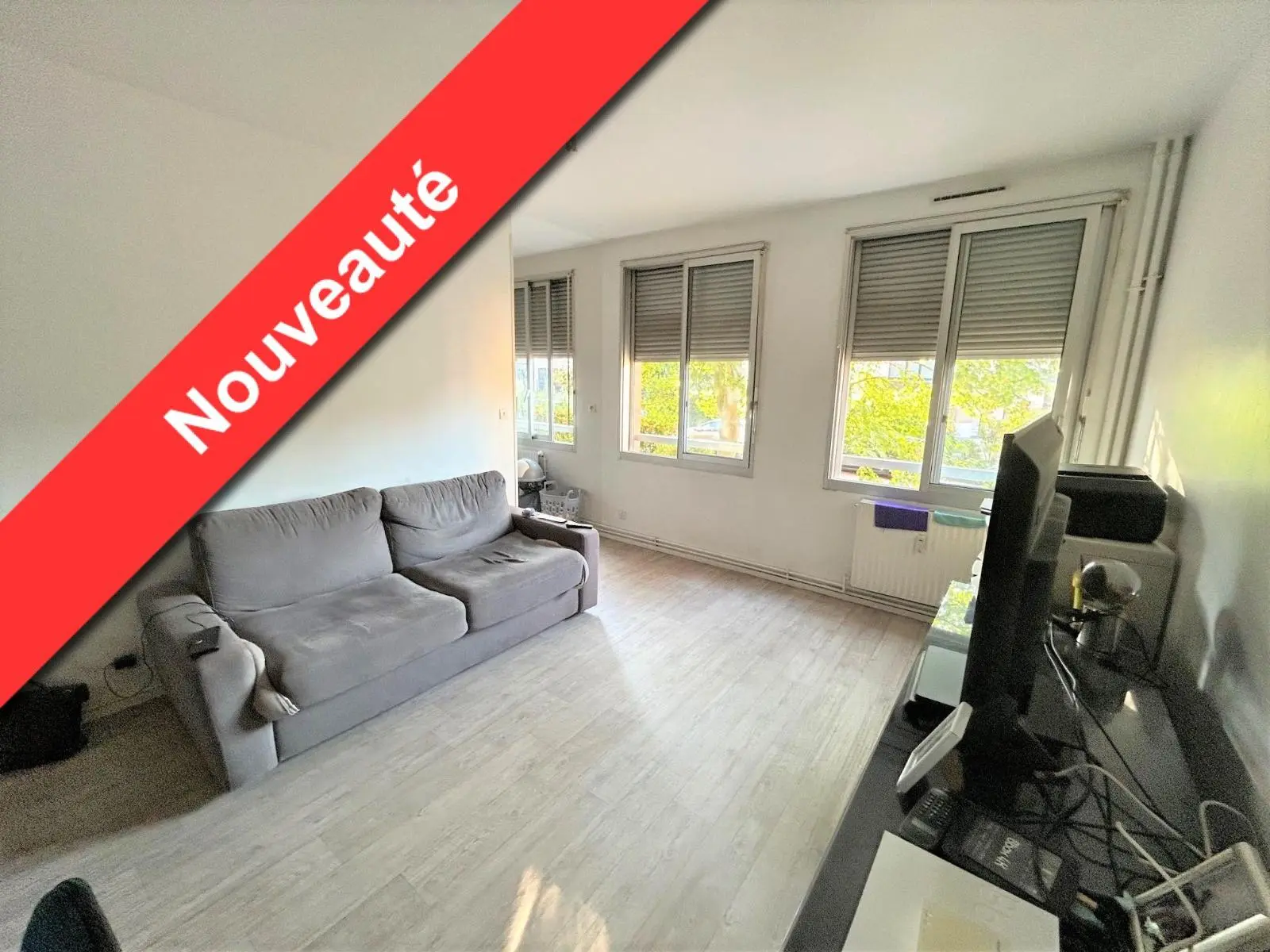 Photo 1 Appartement 1 pièce 28.59m²