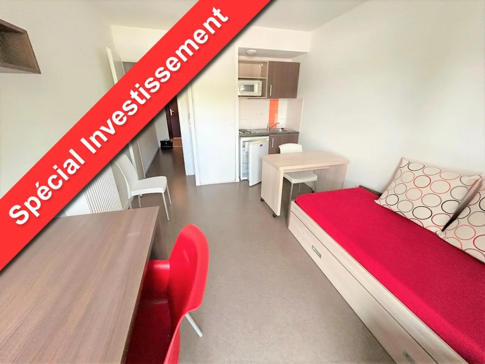 Photo 1 Appartement 1 pièce 21.11m²