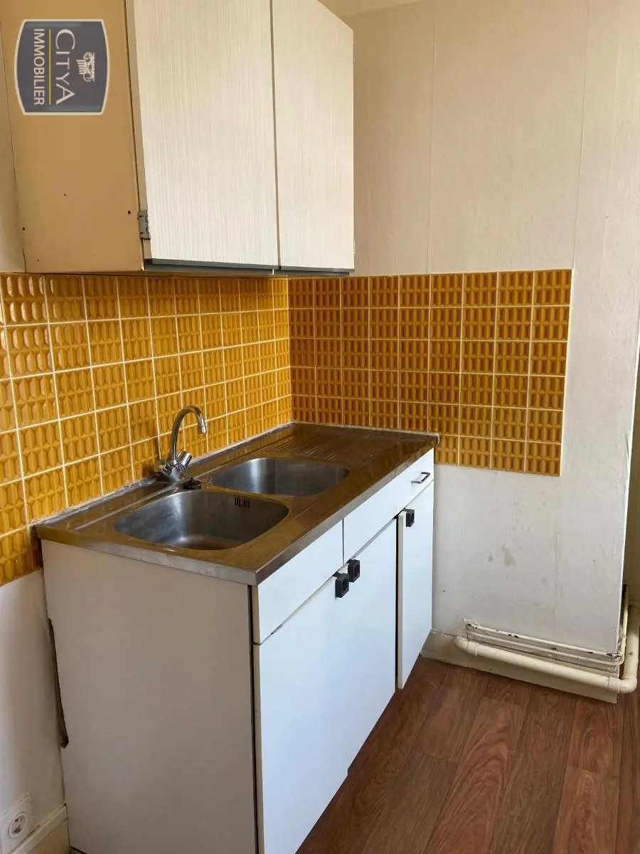 Photo 2 Appartement 1 pièce 22.31m²