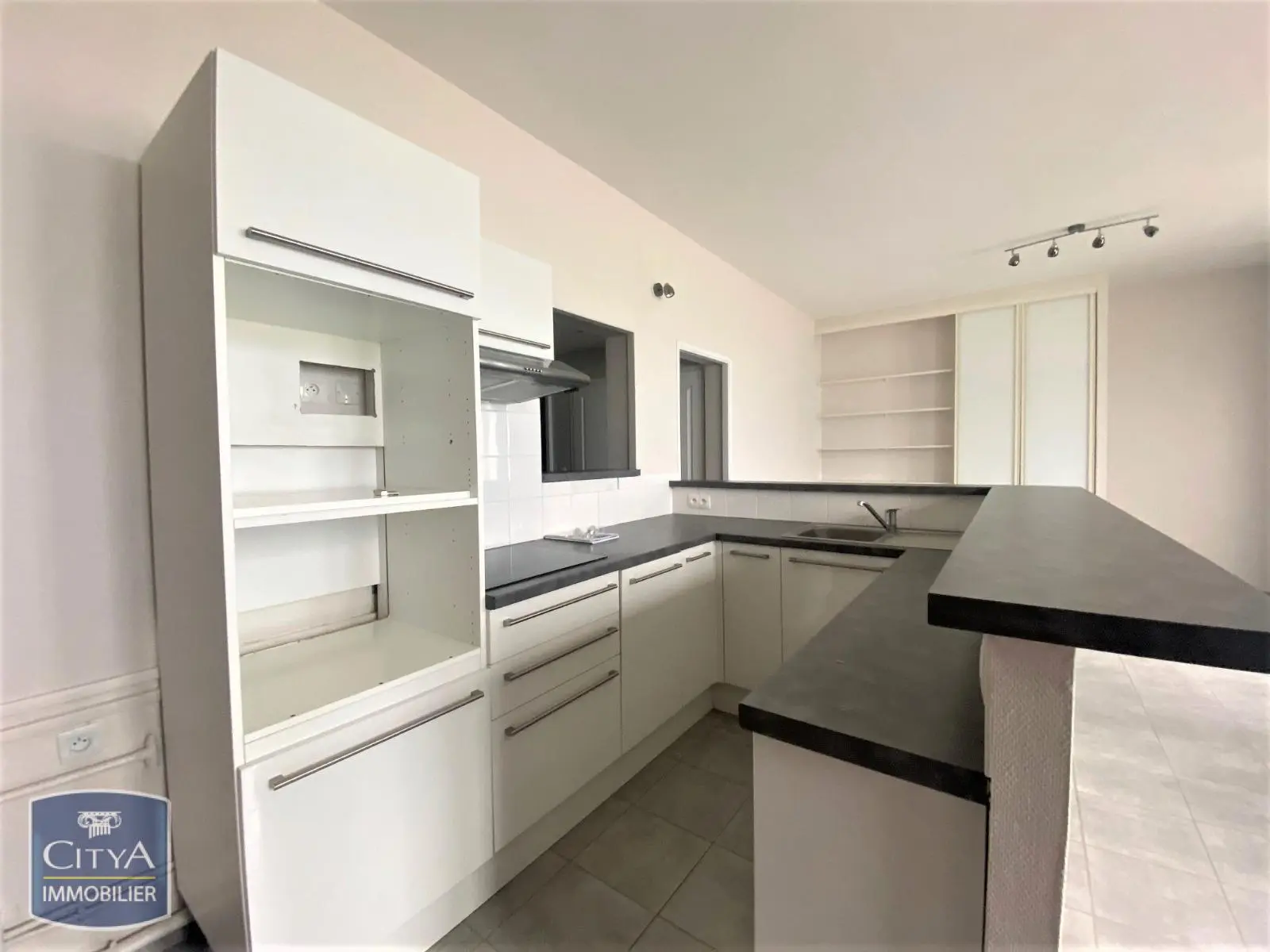 Photo 2 Appartement 3 pièces 57.8m²