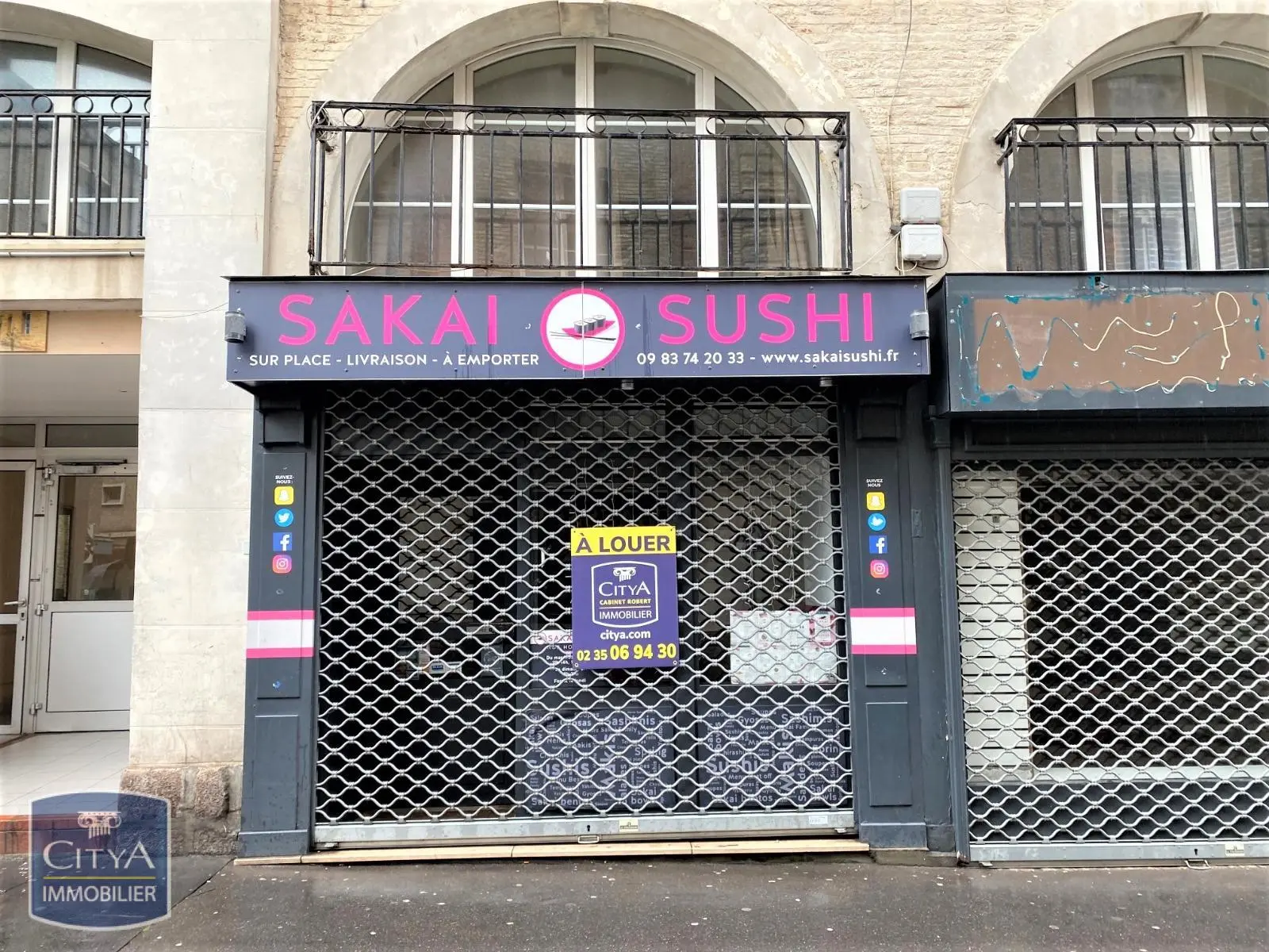 Photo 1 Local Commercial 140m²