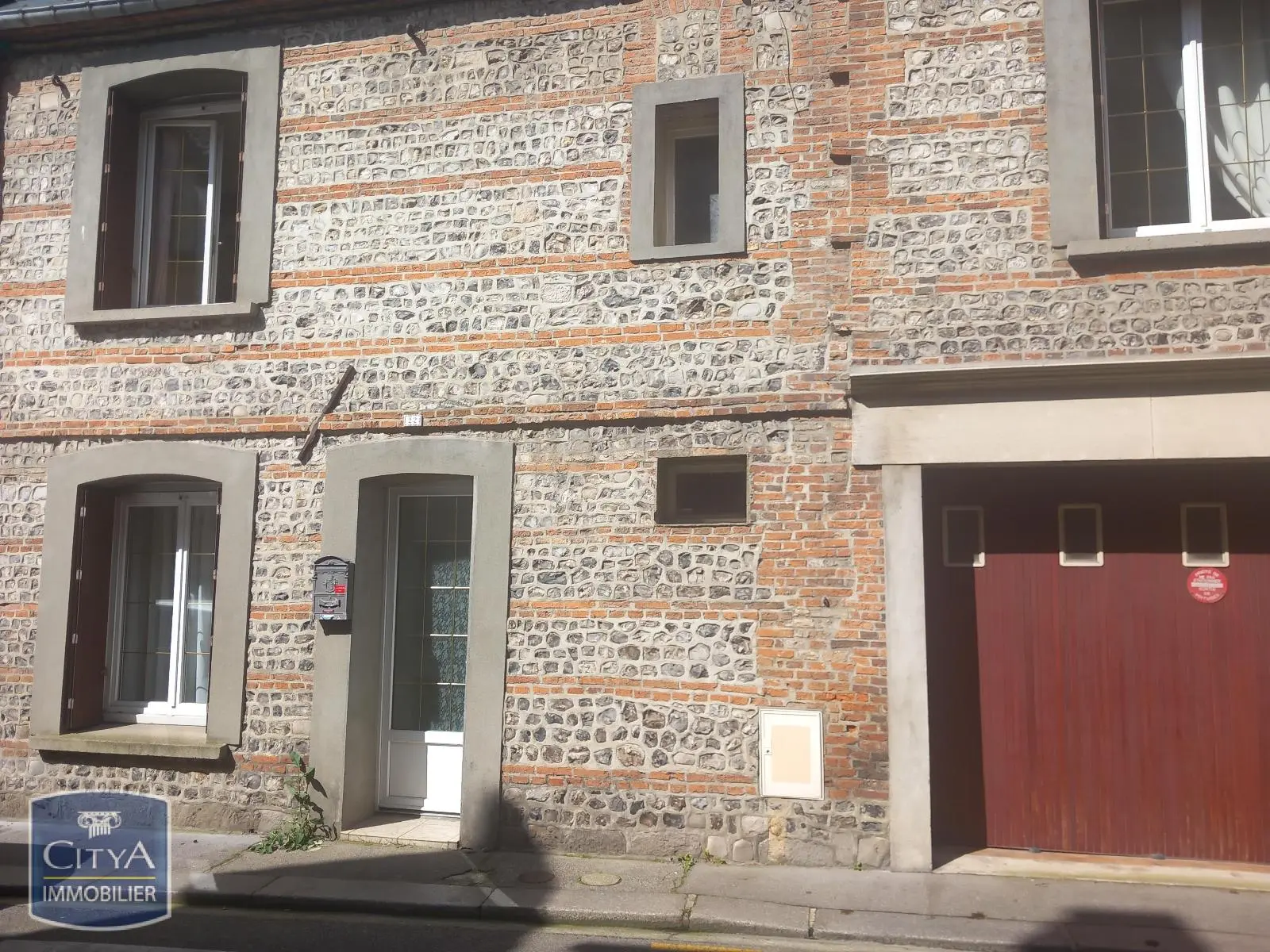 Photo 1 Maison 7 pièces 114.15m²