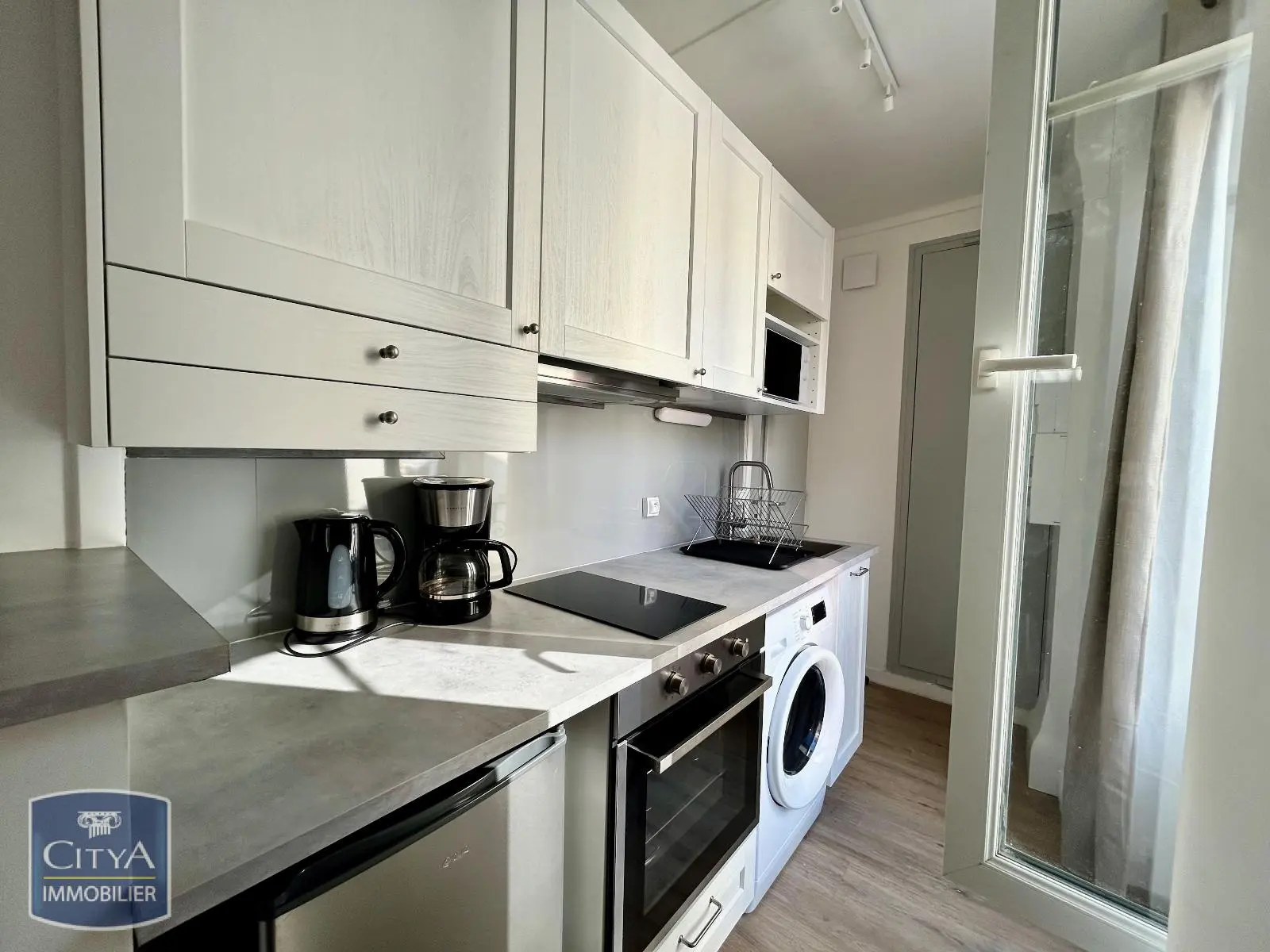 Photo 3 Appartement 1 pièce 27.06m²