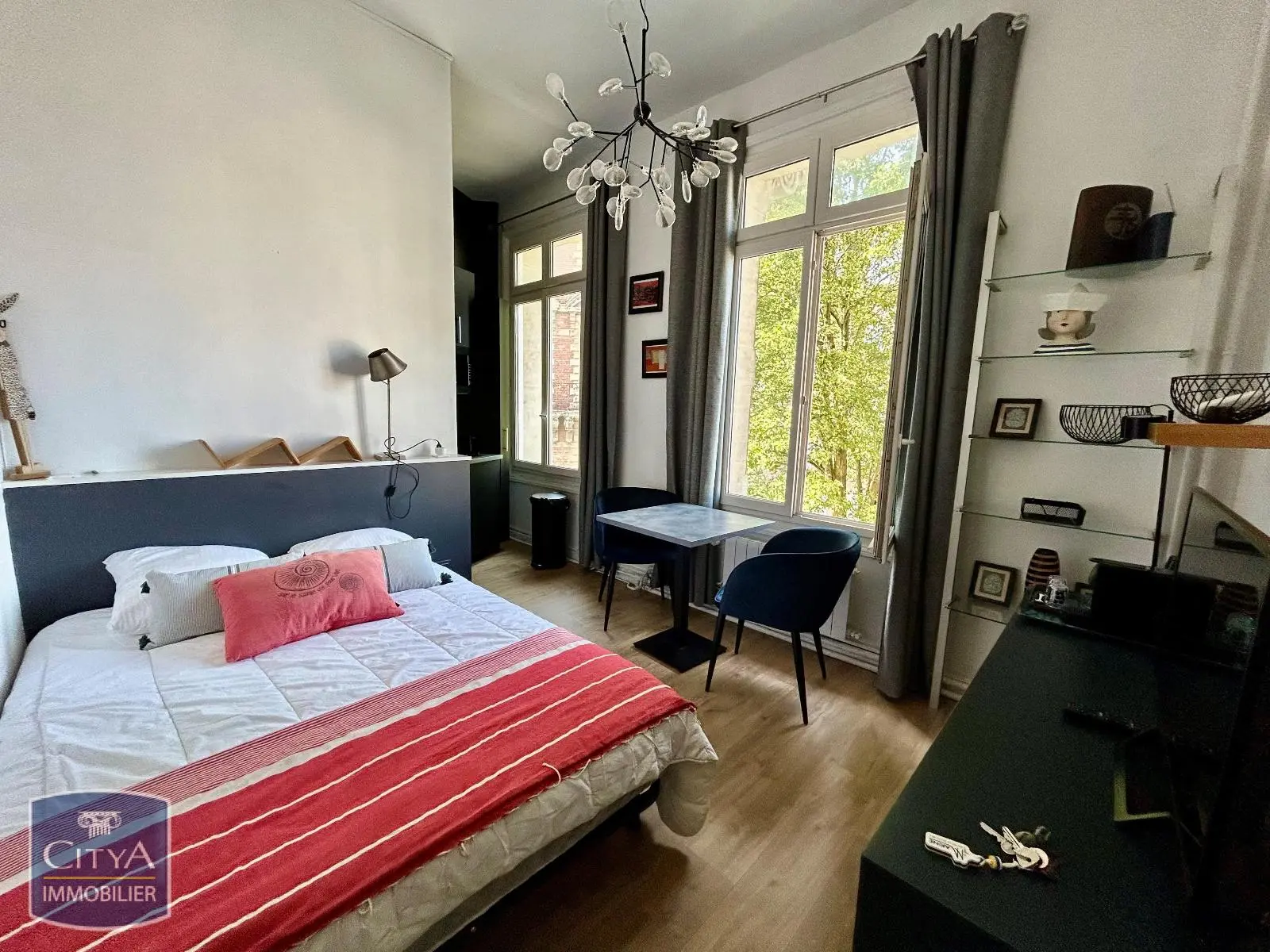 Photo 1 Appartement 1 pièce 22.8m²