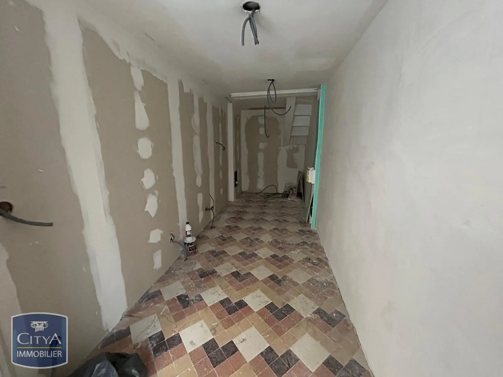 Photo 2 Local Commercial