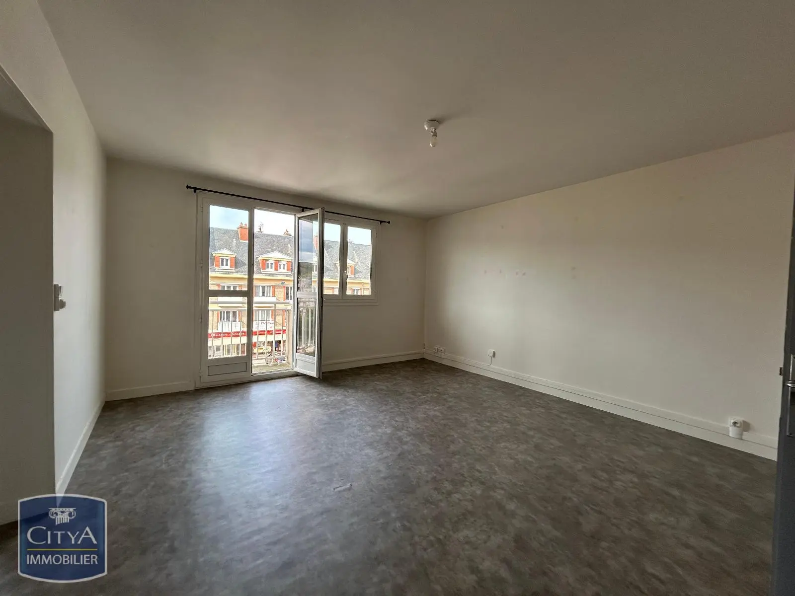 Photo 2 Appartement 2 pièces 67.53m²