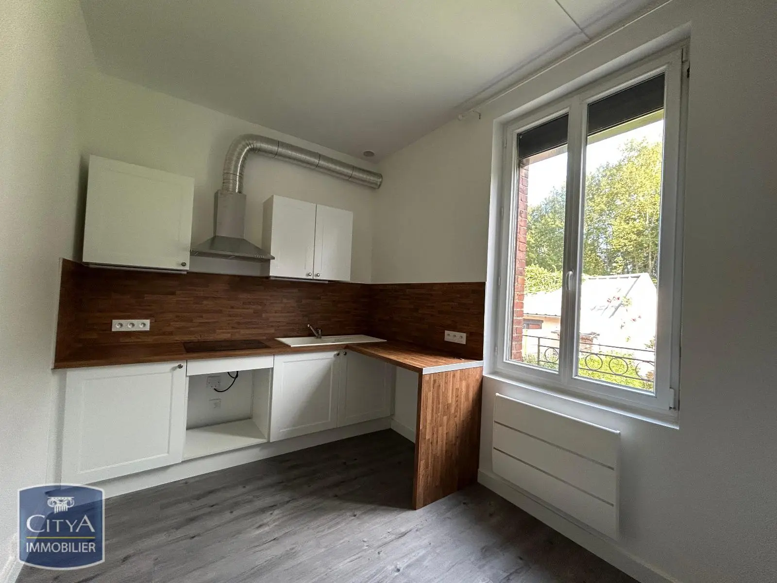 Photo 2 Maison 4 pièces 82.5m²
