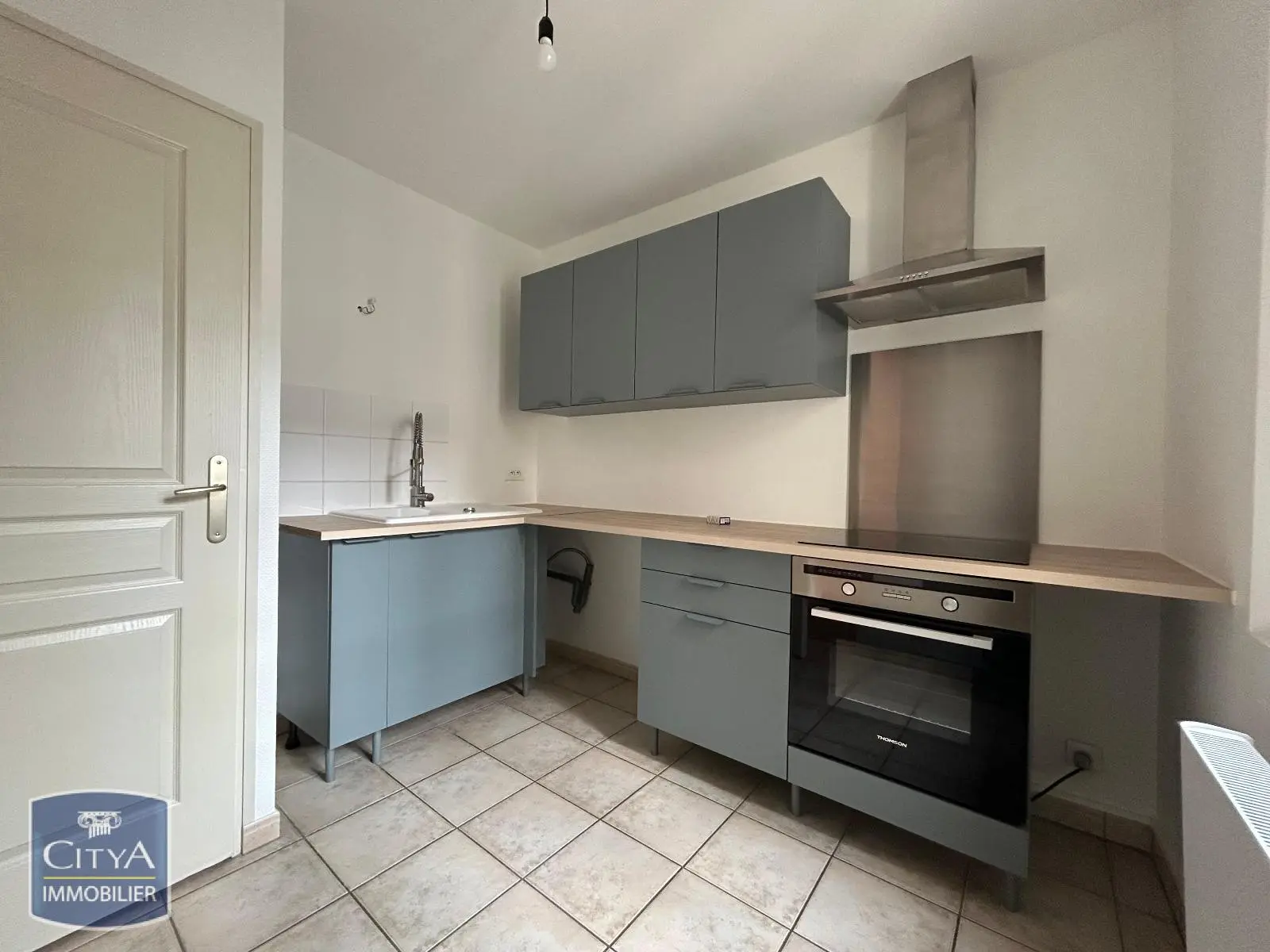 Photo 2 Appartement 4 pièces 79.84m²