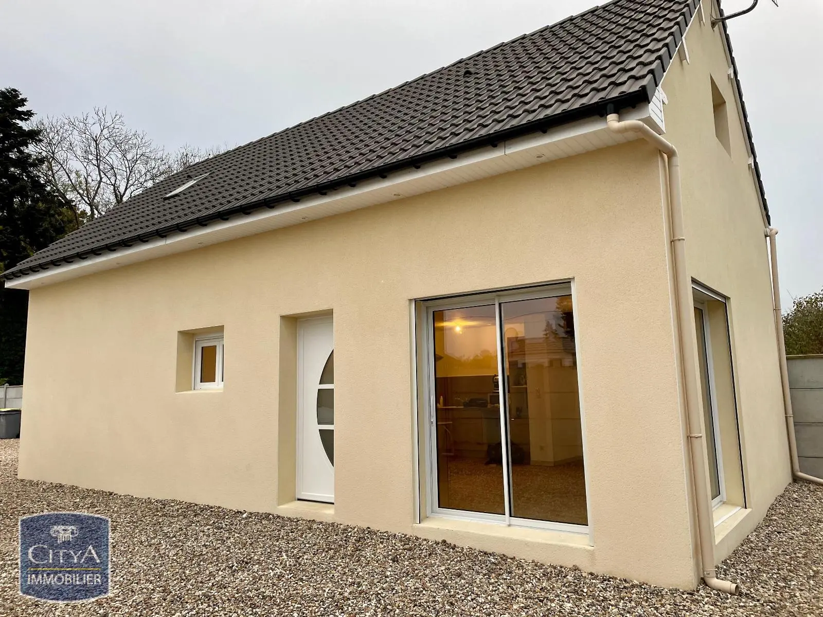 Photo 1 Maison 4 pièces 81.02m²