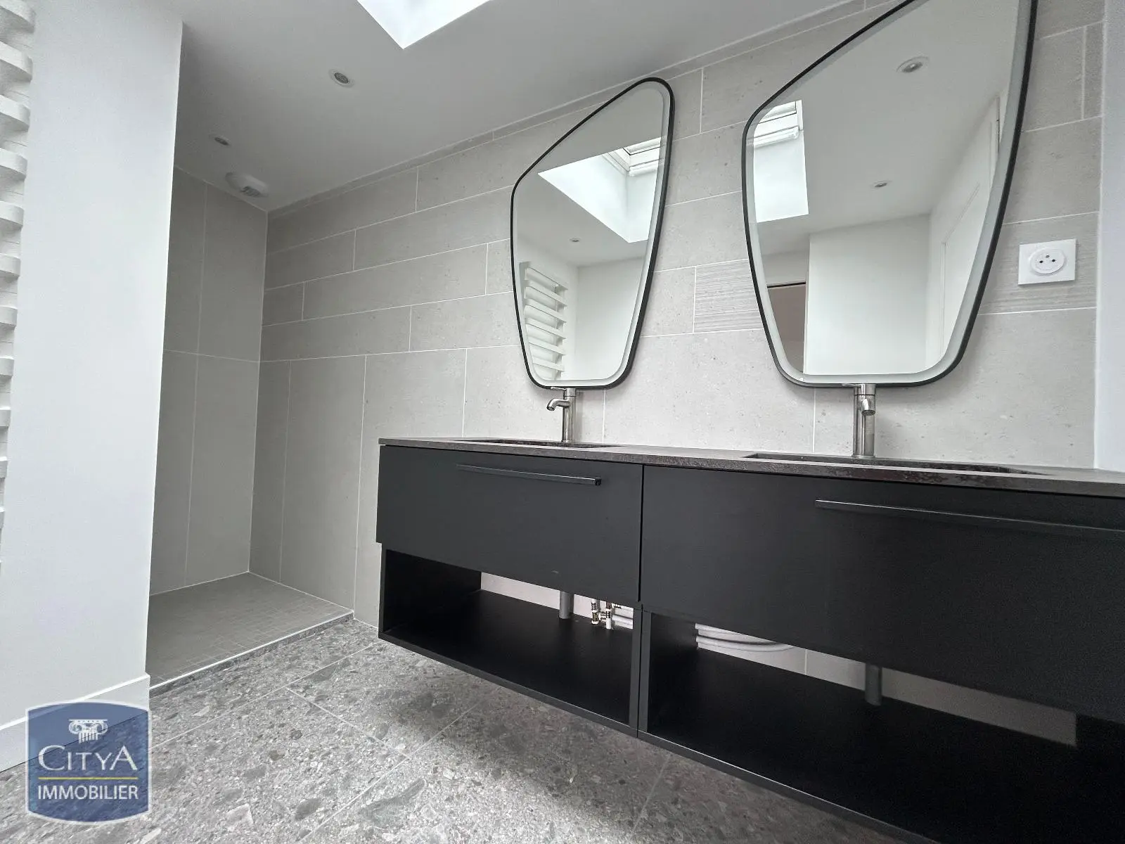 Photo 8 Maison 4 pièces 147.23m²