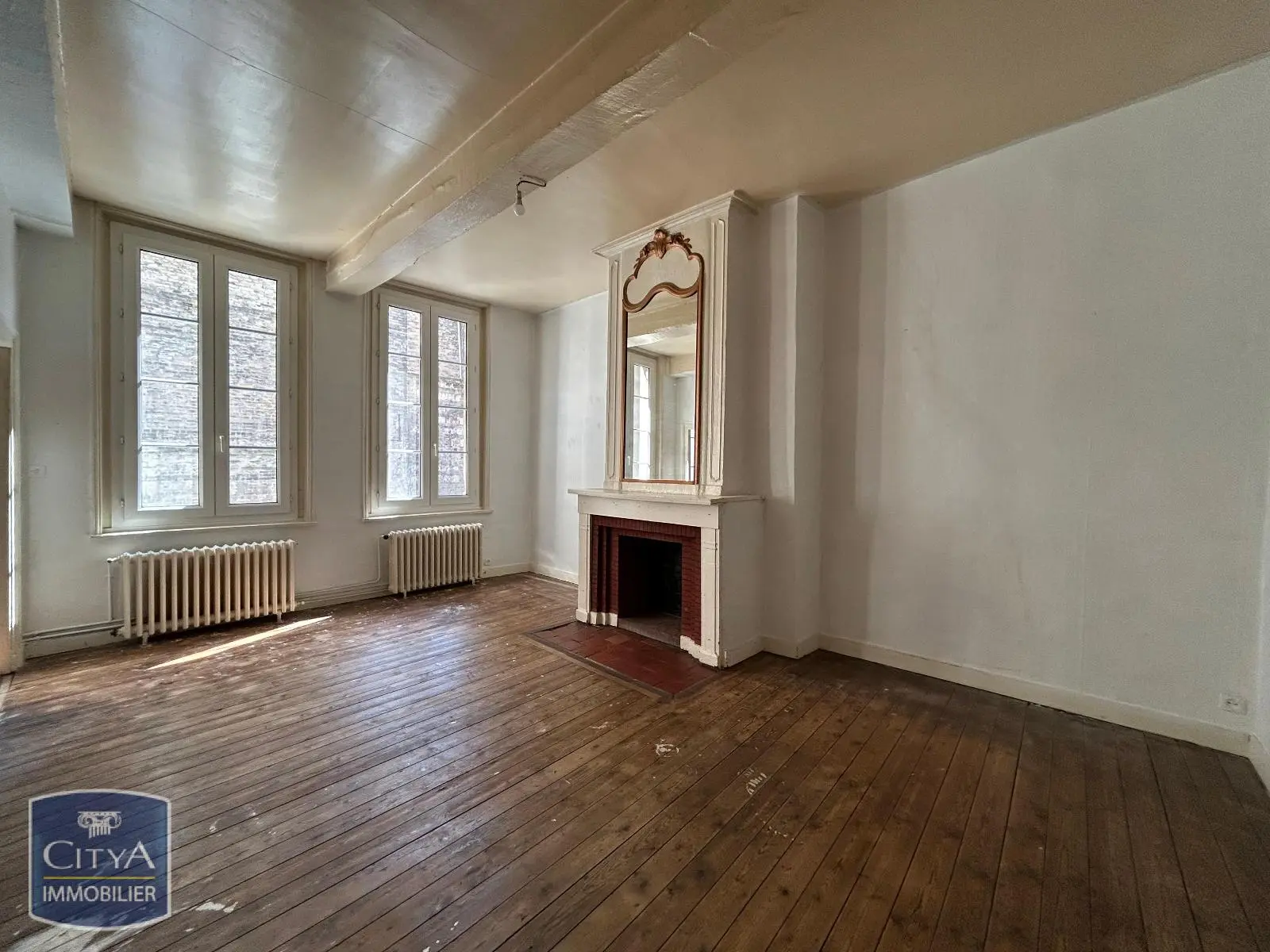 Photo 1 Appartement 4 pièces 105.14m²