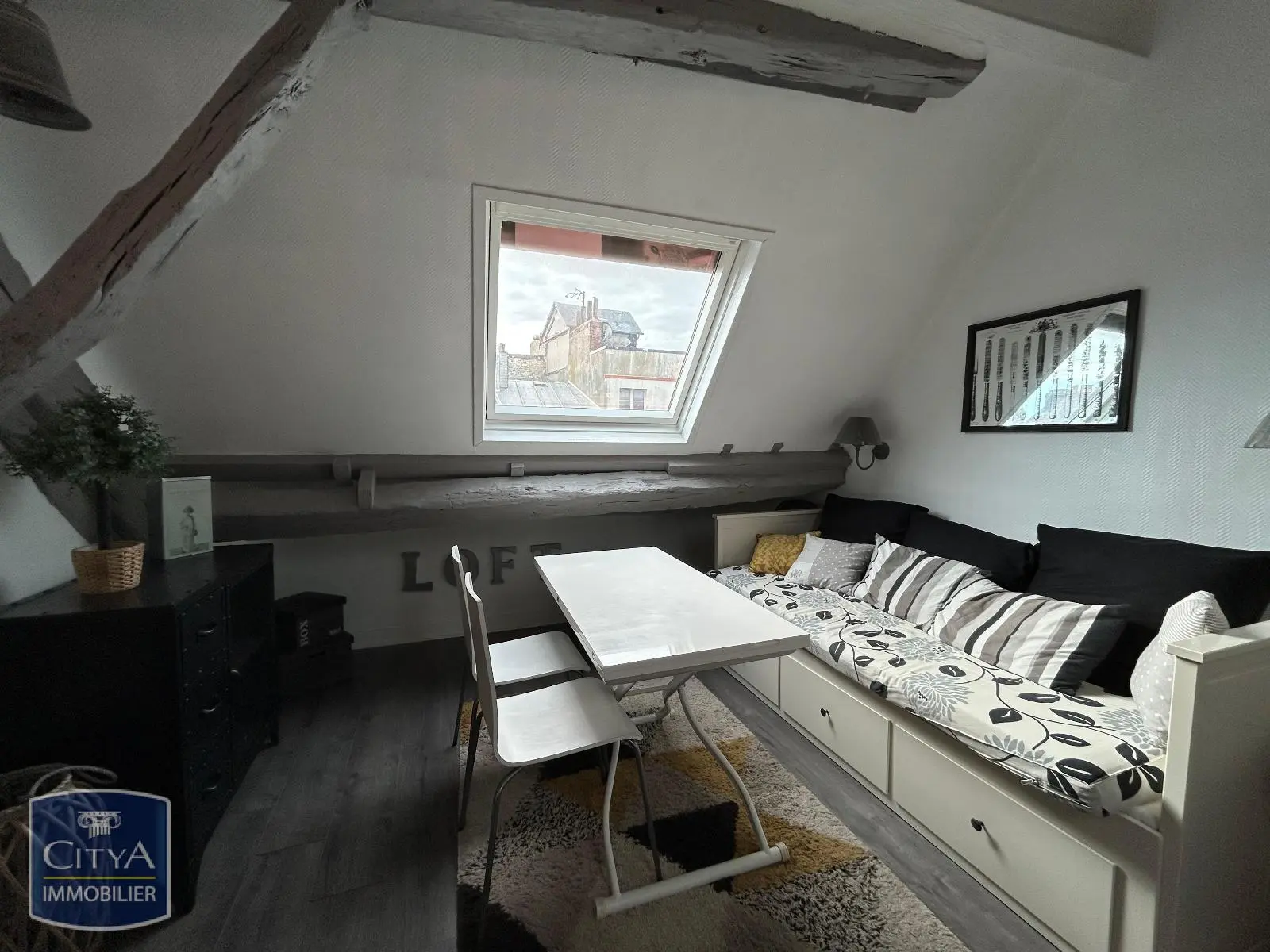 Photo 1 Appartement 1 pièce 22m²