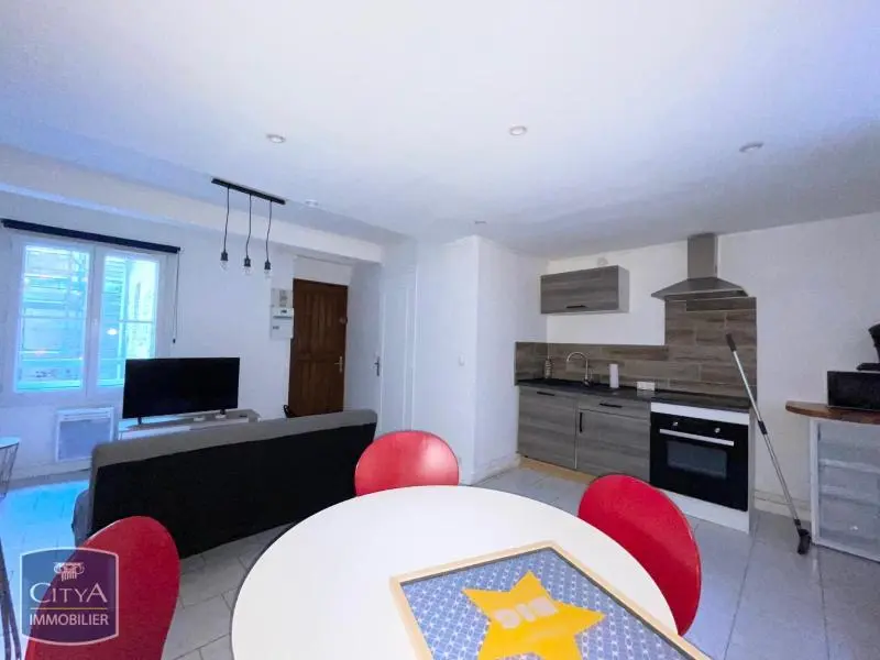 Photo 2 Appartement 2 pièces 32m²