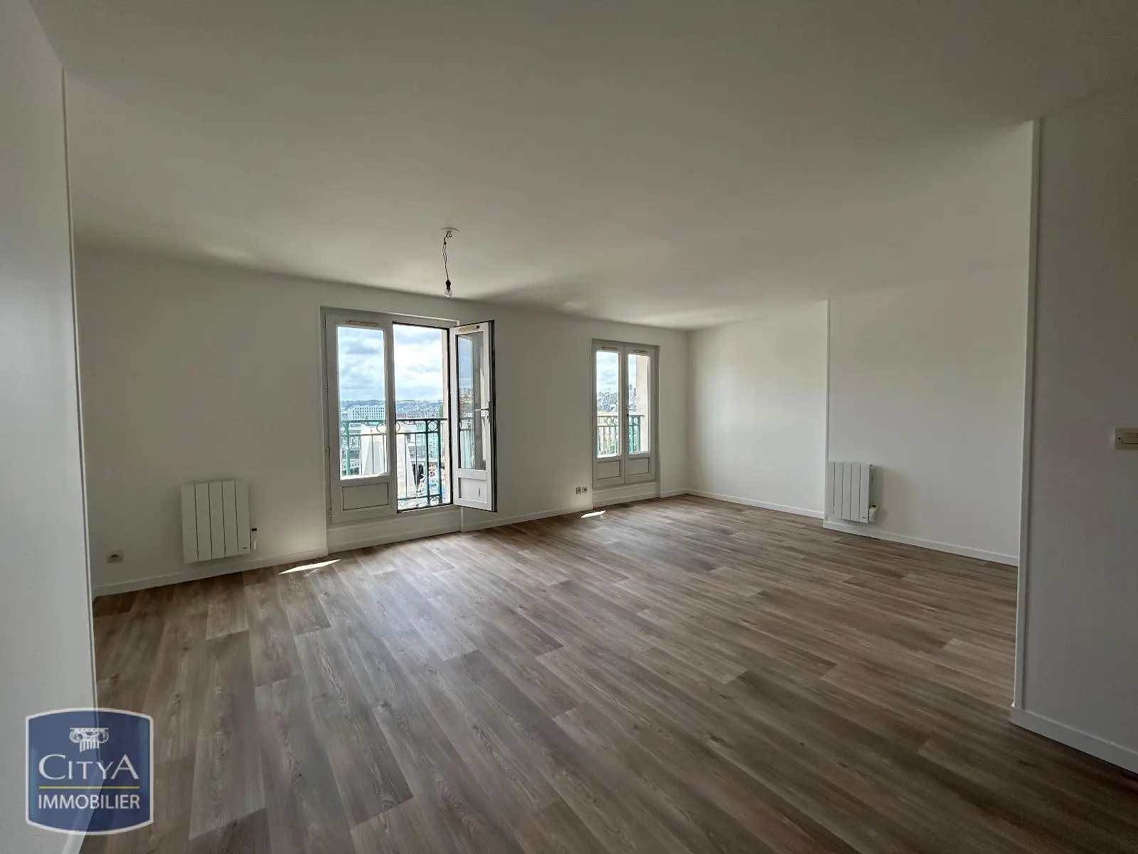 Photo 1 Appartement 2 pièces 56m²