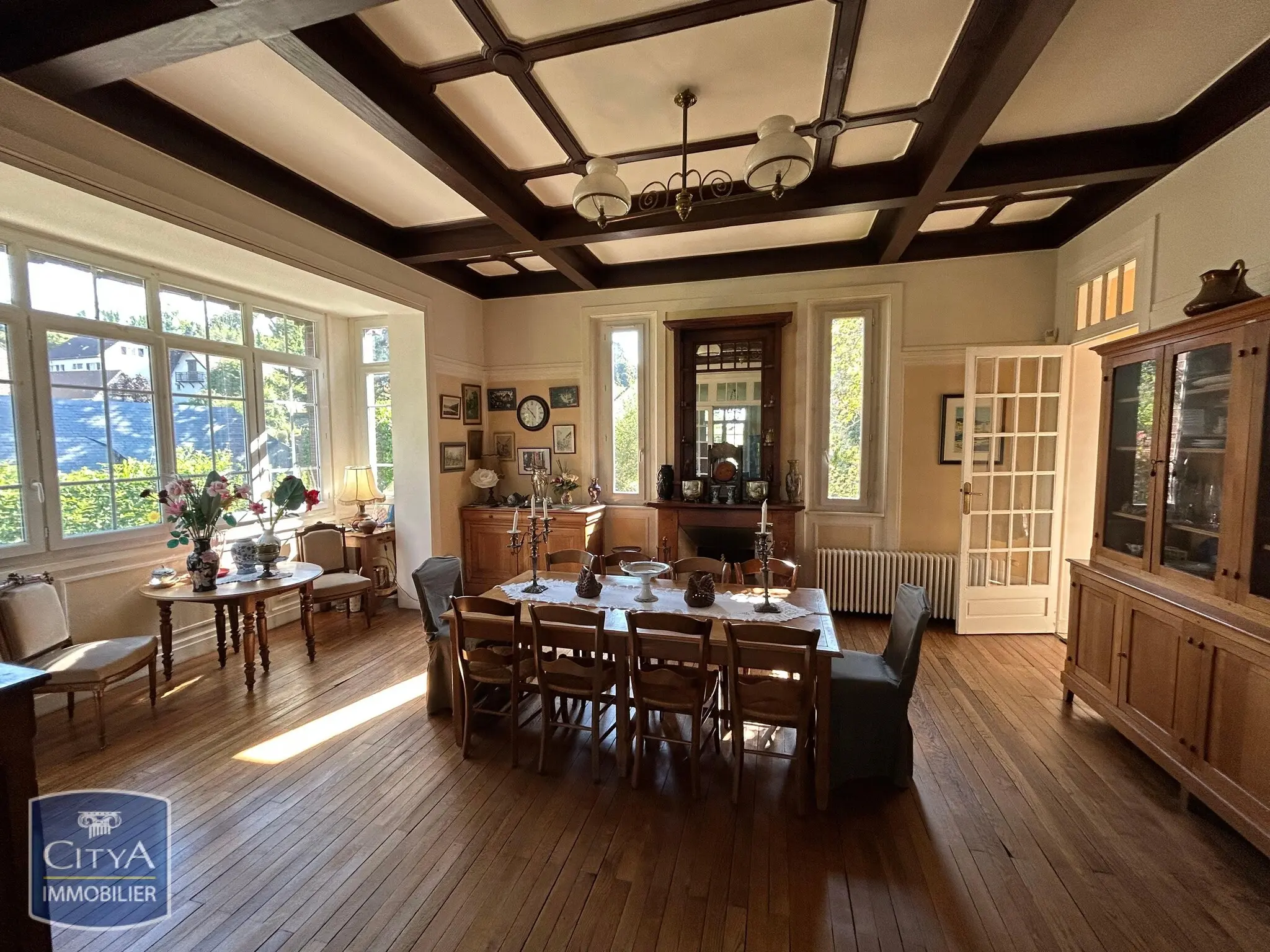 Photo 10 Maison 8 pièces 307.76m²