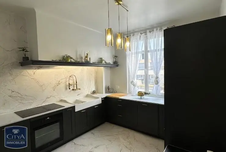 Photo 4 Maison 6 pièces 198m²