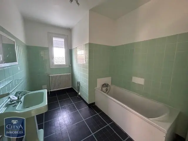 Photo 9 Maison 6 pièces 160m²