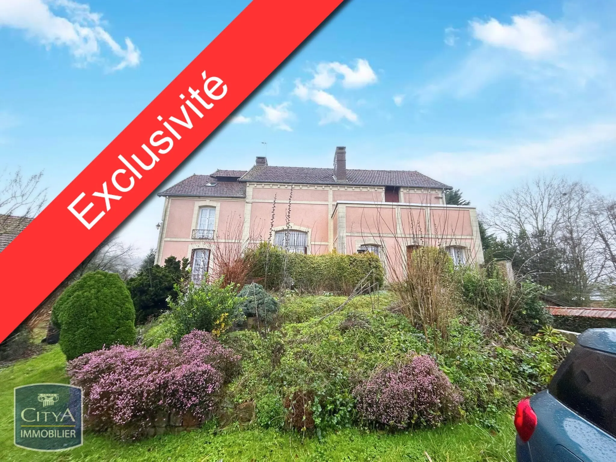 Photo 1 Maison 6 pièces 140m²