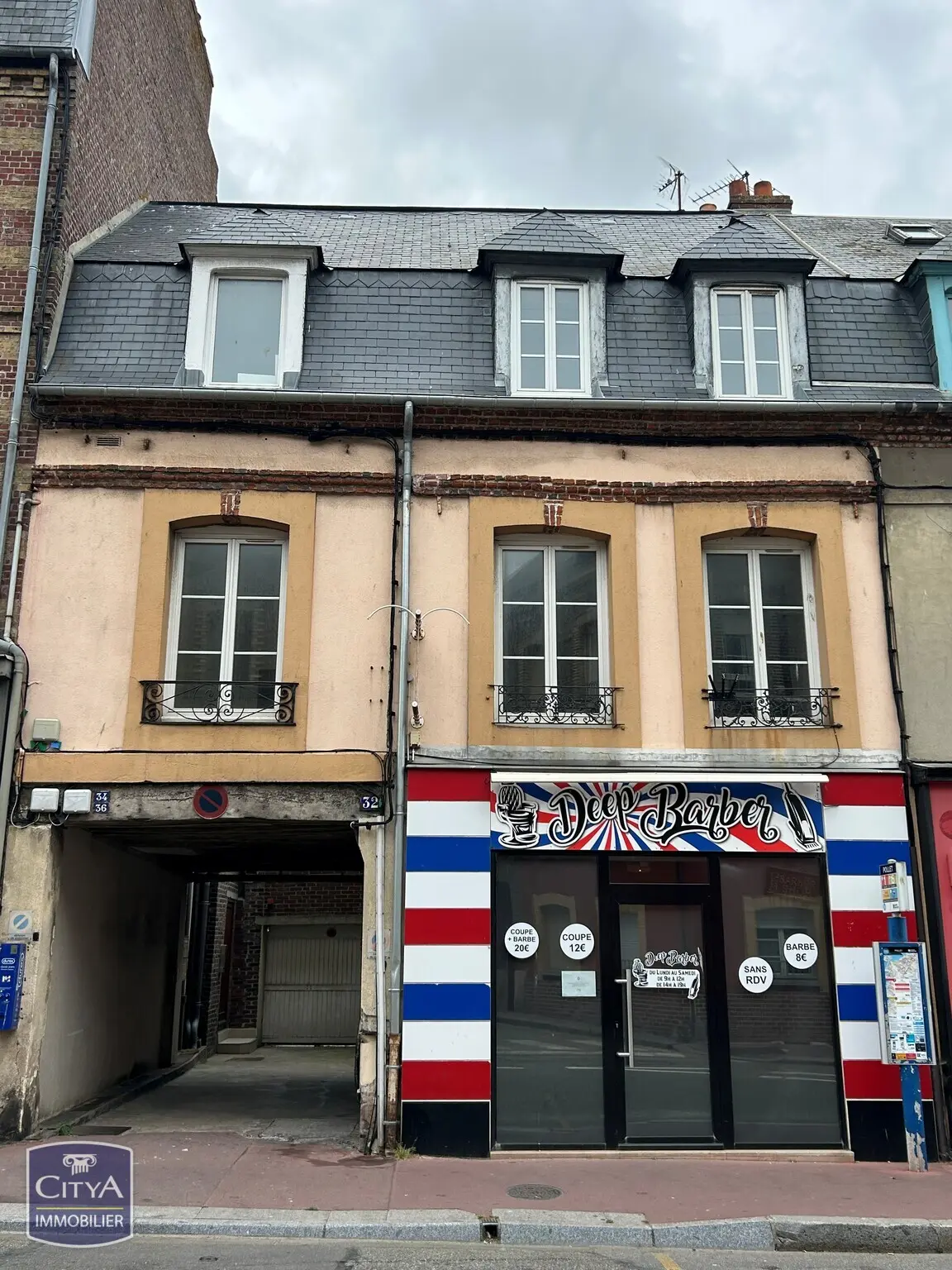 Photo 1 Immeuble 100m²