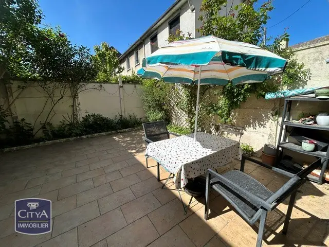 Photo 1 Maison 5 pièces 93m²