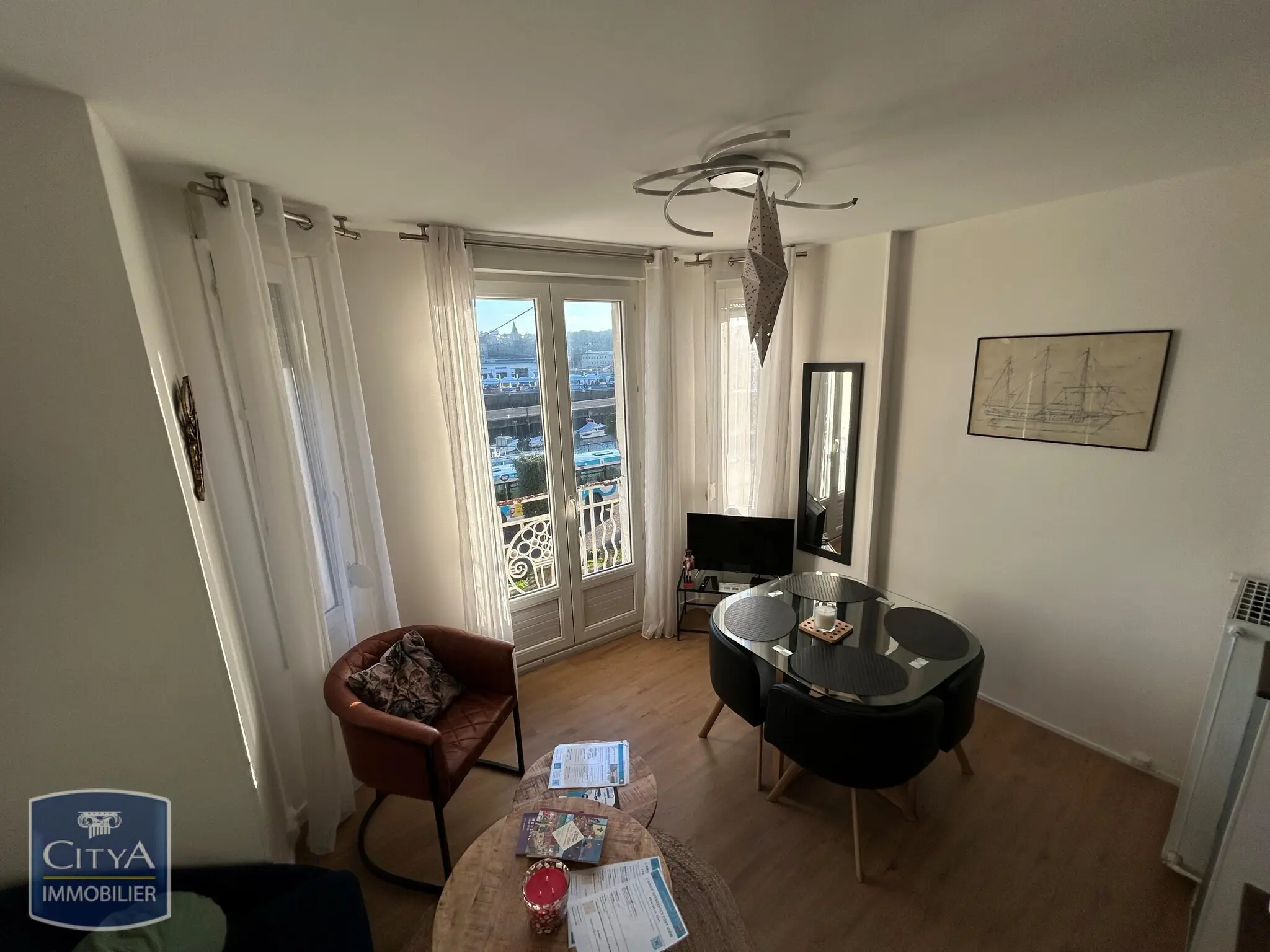 Photo 3 Immeuble 70m²