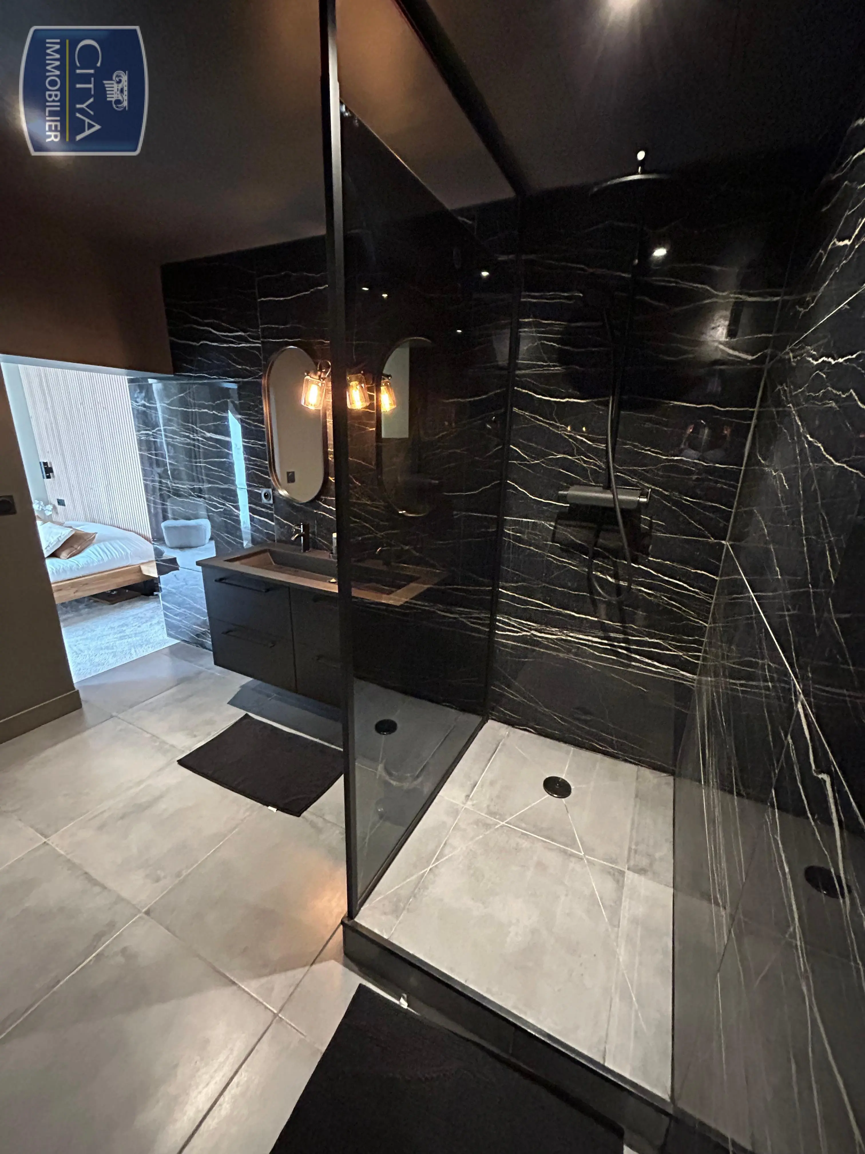 Photo 17 Maison 6 pièces 198m²