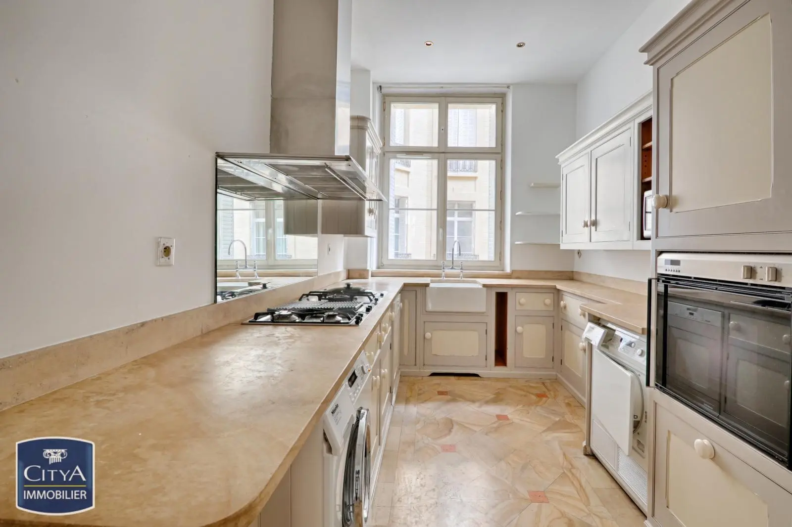 Photo 6 Appartement 5 pièces 155.25m²