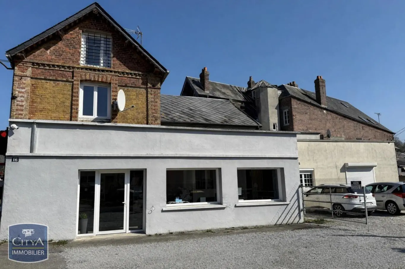 Photo 1 Immeuble 300m²