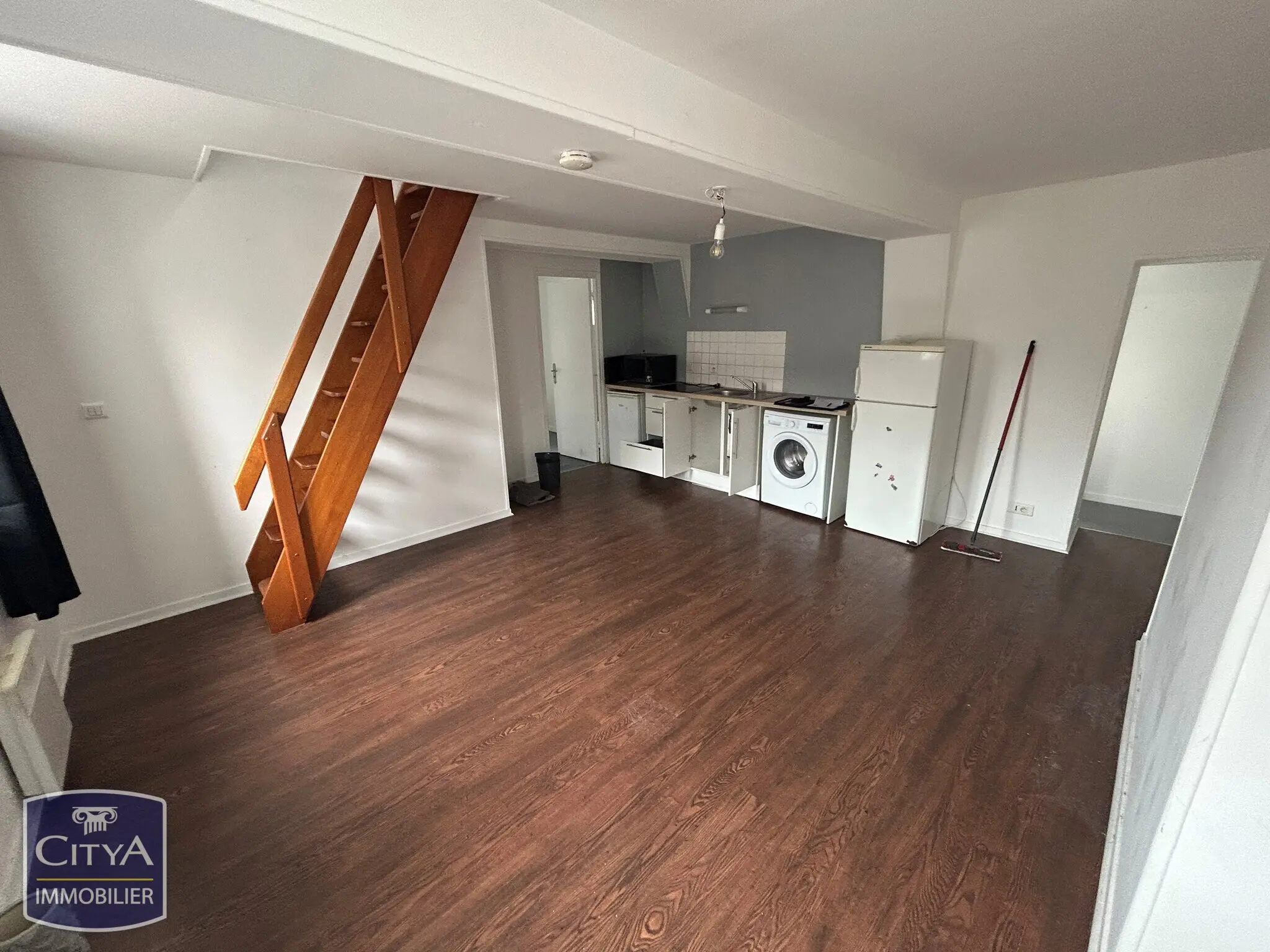 Photo 5 Immeuble 100m²