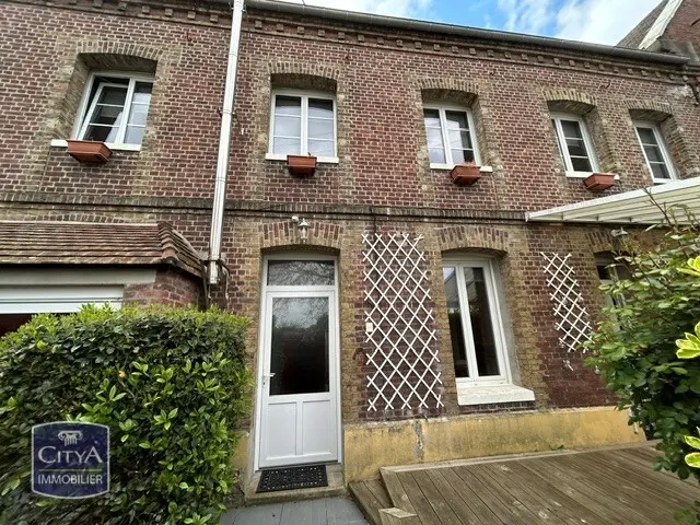 Photo 1 Maison 4 pièces 140m²