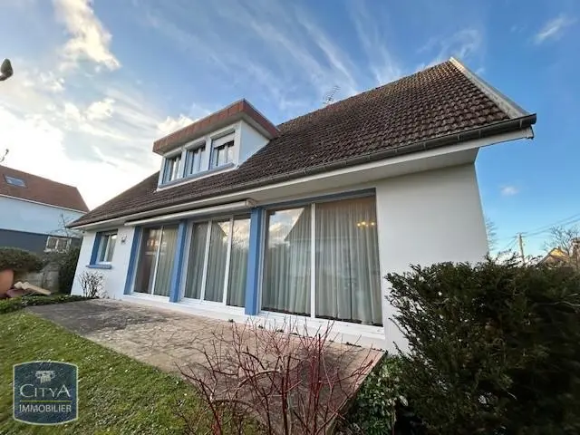 Photo 1 Maison 5 pièces 138m²