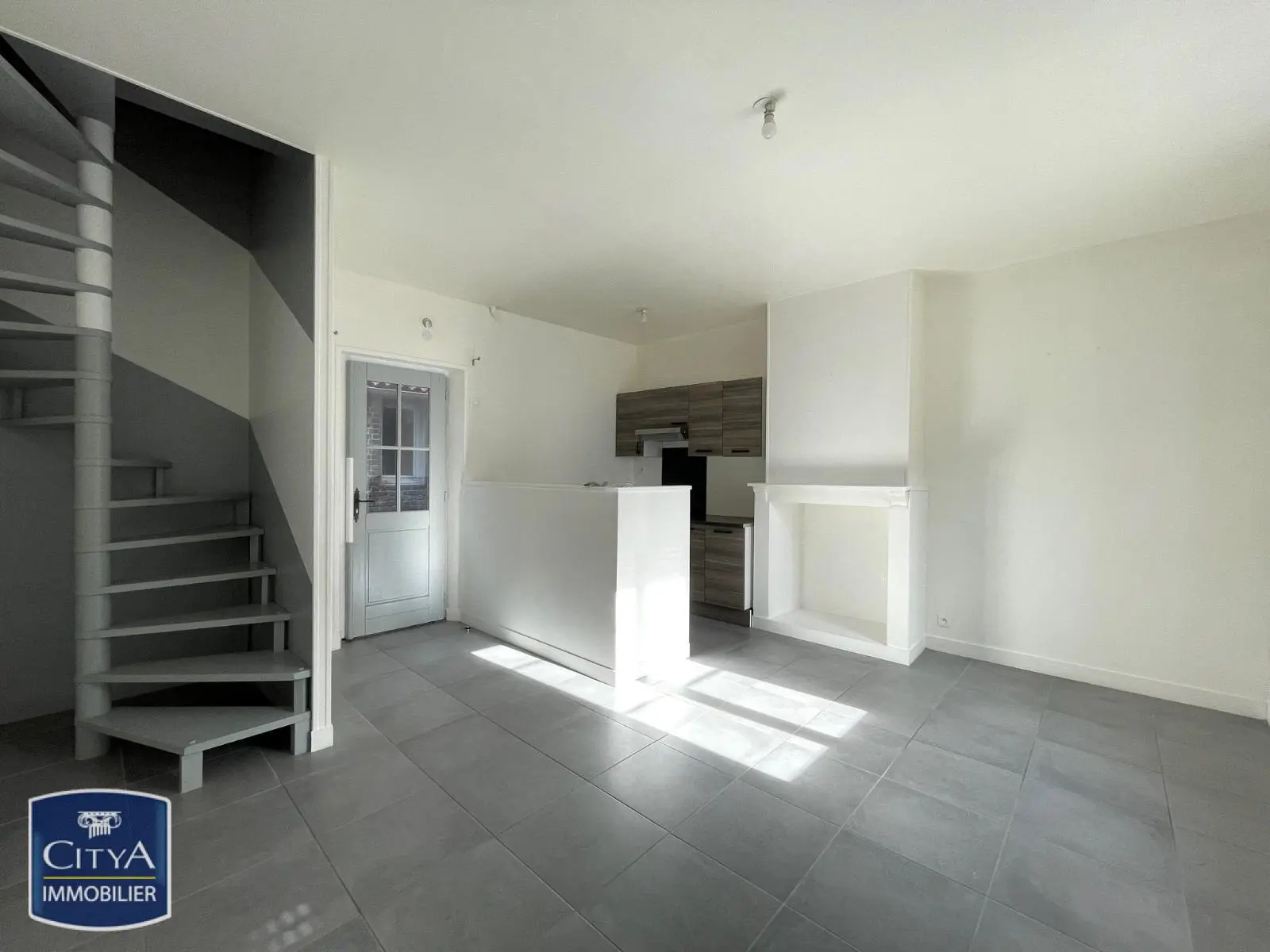 Photo 2 Immeuble 99m²