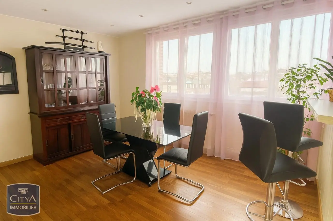 Photo 2 Appartement 4 pièces 90.72m²