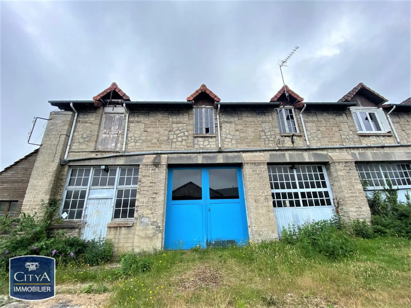 Photo 1 Immeuble 308m²