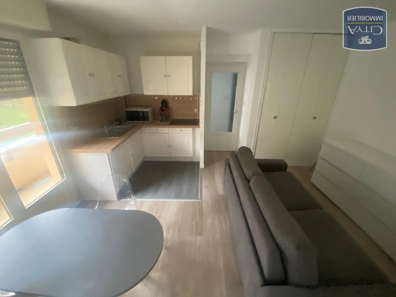 Photo 2 Appartement 2 pièces 31.63m²
