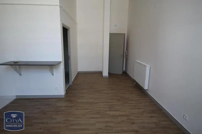 Photo 3 Appartement 1 pièce 31.03m²